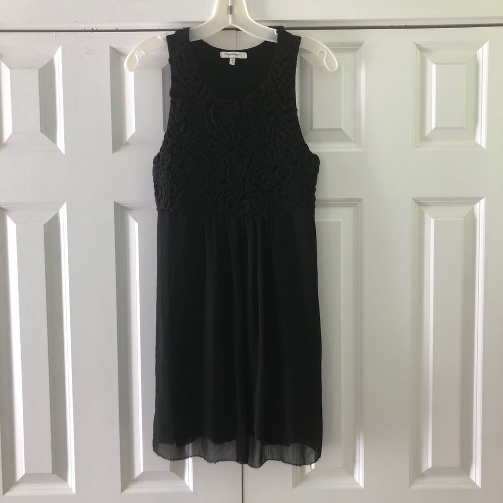 ⭐️ Top Detail Black Dress